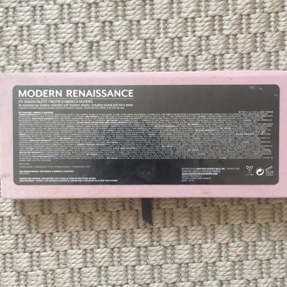 ABH Modern Renaissance 🥀 - Picture 3 of 6